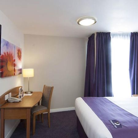 Premier Inn Ashford Central Eksteriør billede