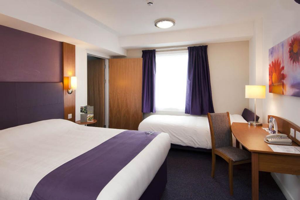 Premier Inn Ashford Central Værelse billede