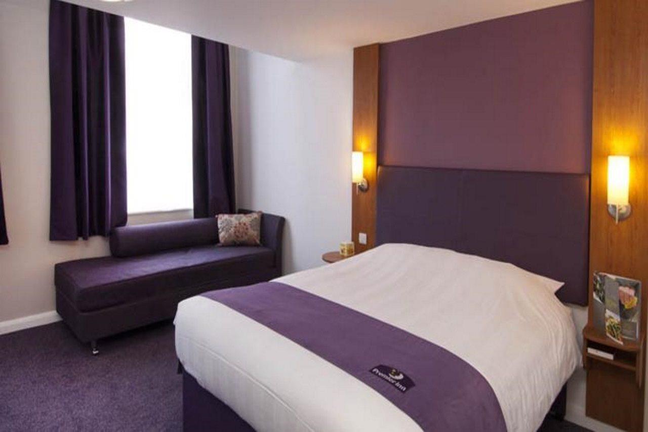 Premier Inn Ashford Central Eksteriør billede